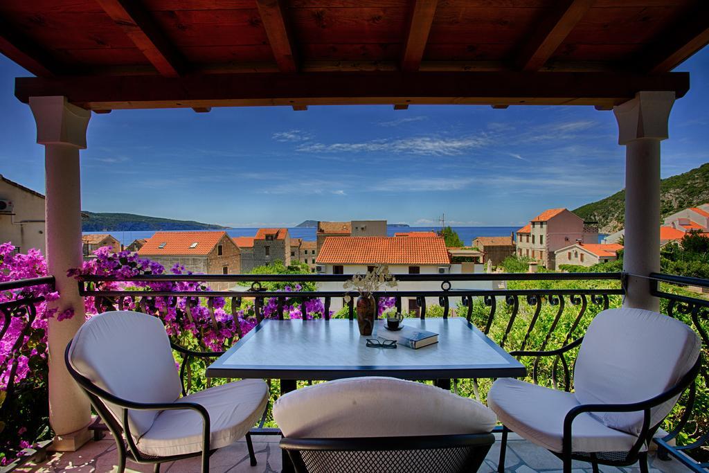 Villa Kamenica Komiža Chambre photo