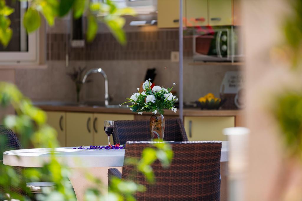 Villa Kamenica Komiža Extérieur photo
