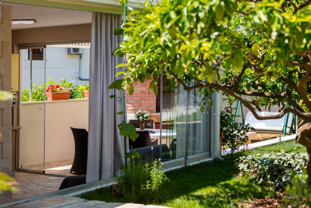 Villa Kamenica Komiža Extérieur photo