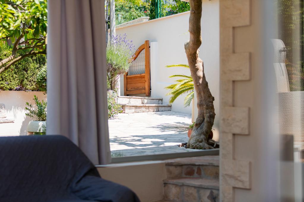 Villa Kamenica Komiža Extérieur photo