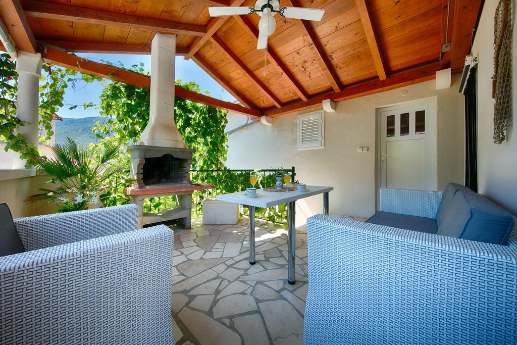 Villa Kamenica Komiža Extérieur photo