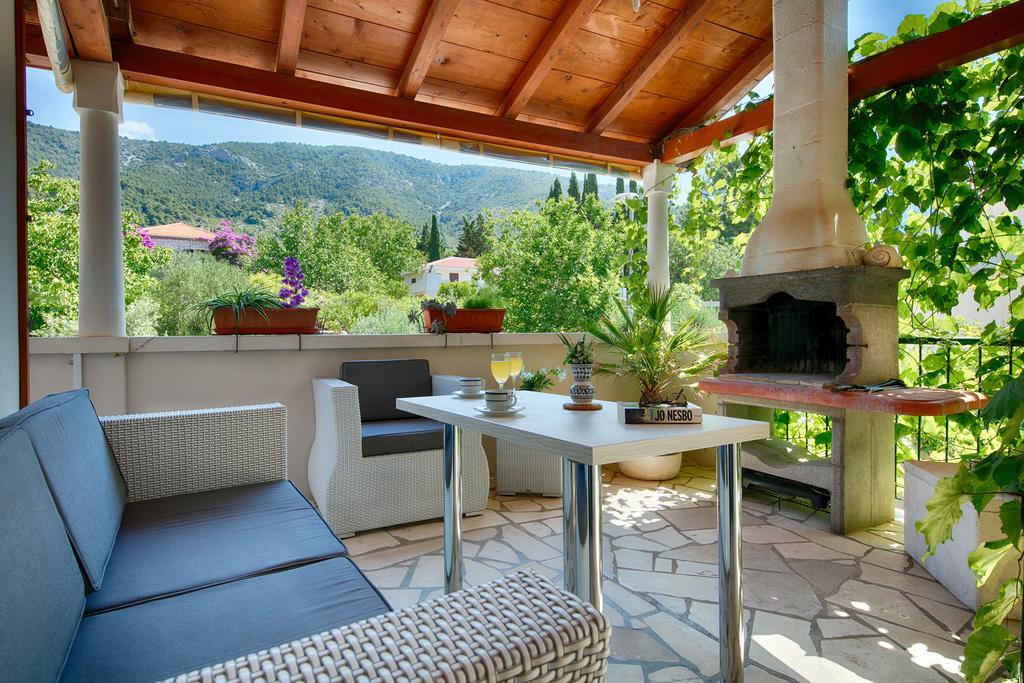 Villa Kamenica Komiža Extérieur photo